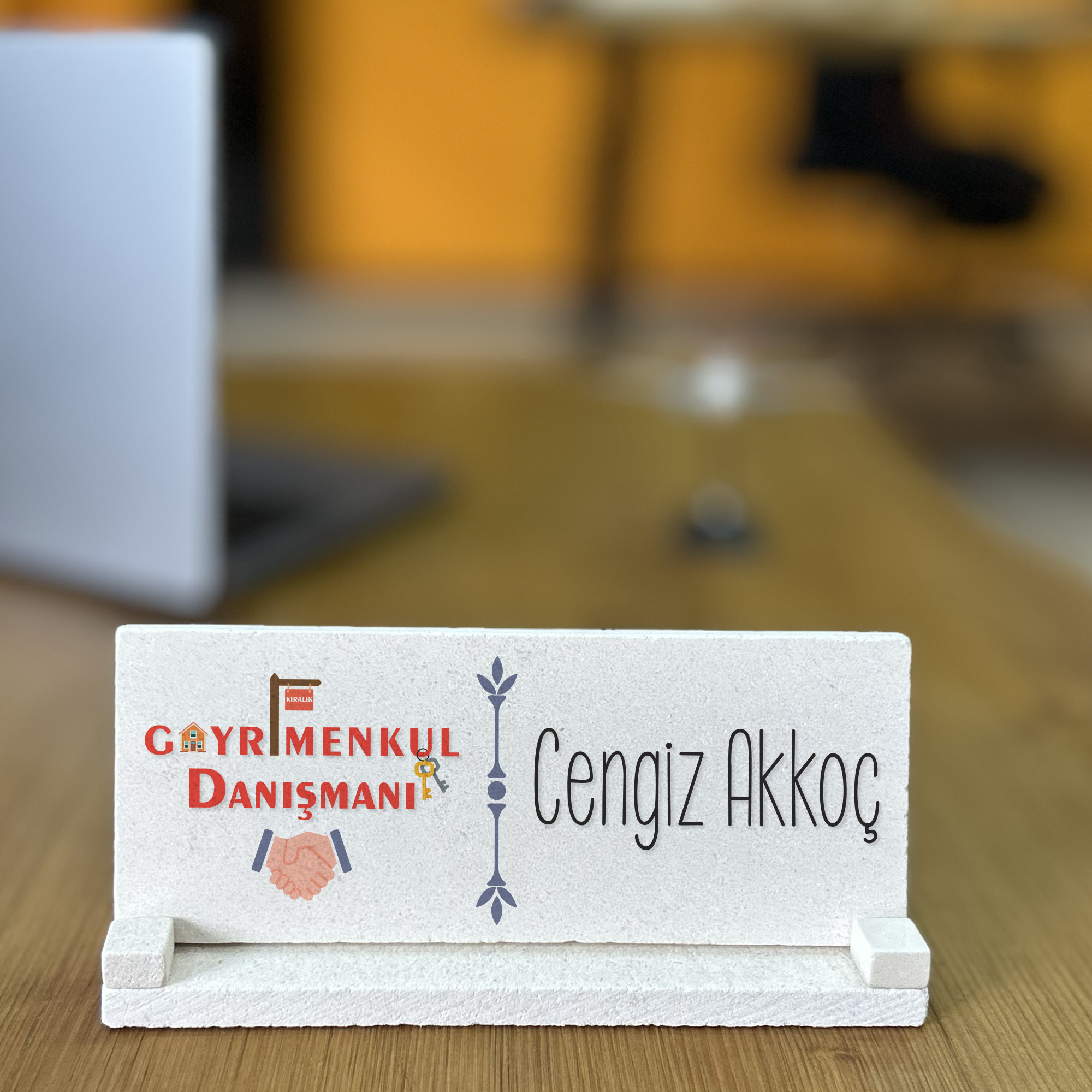 Kişiye%20Özel%20Gayrimenkul%20Danışmanına%20Hediye%20Doğal%20Taş%20İsimlik