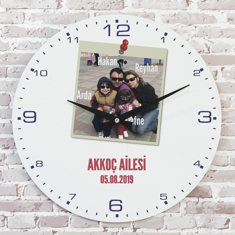 Aileye%20Özel%20Fotoğraflı%20Hediye%20Ahşap%20Saat%2033cm%20%20KA02-1381