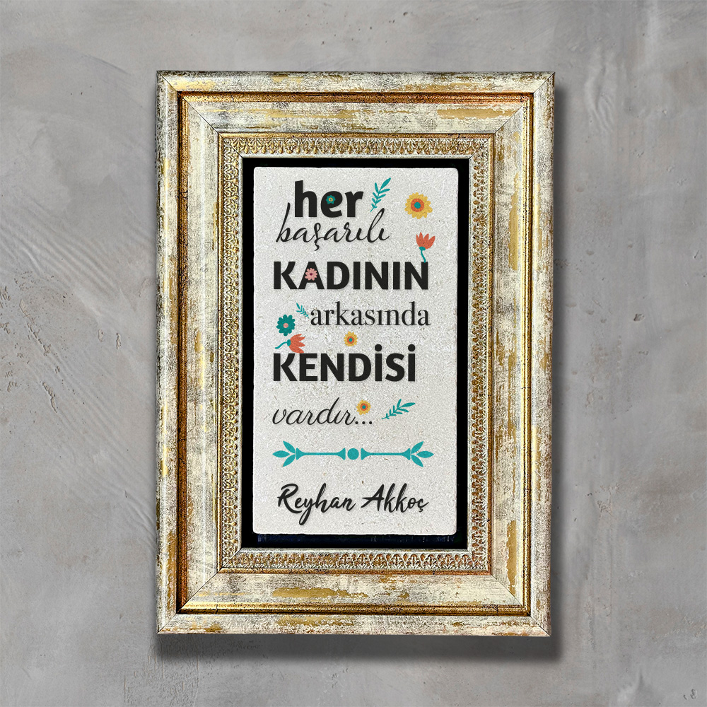 Kişiye%20Özel%20Hediye%20Her%20Başarılı%20Kadının%20Arkasında%20Kendisi%20Vardır%20Çerçeveli%20Taş%20Tablo